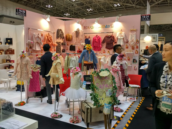第二届汉服设计大赛收官 吸引6个国家185所高校参赛